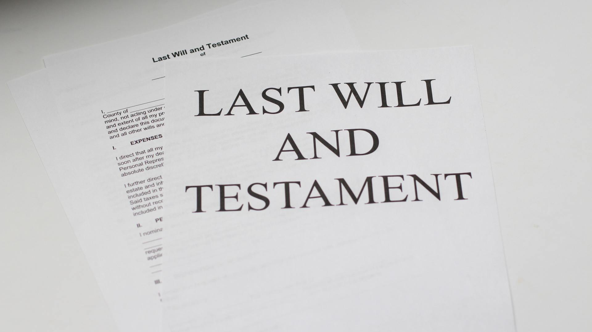 Last will and testament document